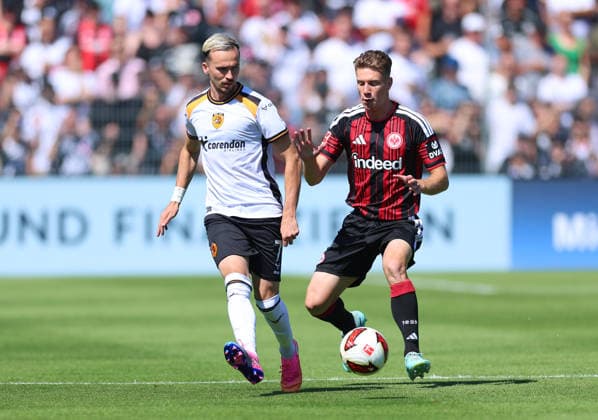 08.08.2026, Fussball Testspiel, Eintracht Frankfurt - Hull City, v.l., Liam Millar (Hull City), Elias Baum (Eintracht Frankfurt) DFL DFB REGULATIONS PROHIBIT ANY USE OF PHOTOGRAPHS AS IMAGE SEQUENCES AND OR QUASI-VIDEO. xdcx *** August 8, 2026, Soccer Friendly Match, Eintracht Frankfurt vs. Hull City, from left: Liam Millar (Hull City), Elias Baum (Eintracht Frankfurt). DFL and DFB regulations prohibit any use of photographs as image sequences and or quasi-video. xdcx Copyright: HMBxMedia Claus
