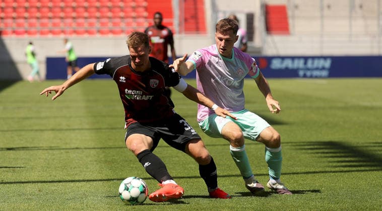 07.08.2026, 3. Liga, FC Ingolstadt 04 - FC Wuerzburger Kickers v.li.: Simon Lorenz (FC Ingolstadt 04), Tim Kraus (FC Wuerzburger Kickers) Ingolstadt Audi-Sportpark Bayern Deutschland *** August 7, 2026, 3. Liga, FC Ingolstadt 04 vs. FC Würzburger Kickers; from left: Simon Lorenz (FC Ingolstadt 04), Tim Kraus (FC Würzburger Kickers); Ingolstadt, Audi Sportpark, Bavaria, Germany