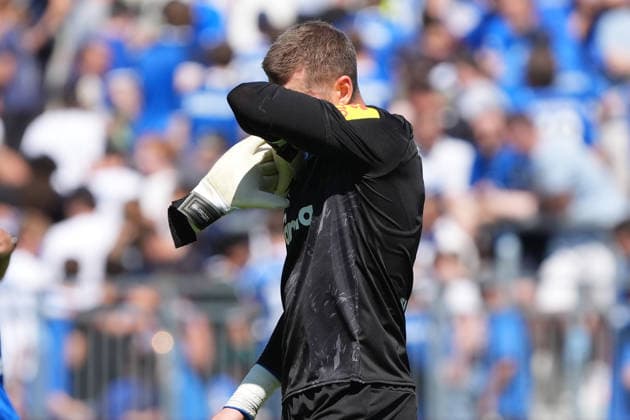 Torwart Timon Weiner (Holstein Kiel) enttäuscht - 08.08.2026 2. Bundesliga, Saison 26 27: SV Darmstadt 98 vs. Holstein Kiel, Stadion am Boellenfalltor, 1. Spieltag, emonline, emspor, *** Goalkeeper Timon Weiner Disappoints Holstein Kiel 08 08 2026 2. Bundesliga, 2026–27 Season SV Darmstadt 98 vs. Holstein Kiel, Stadion am Boellenfalltor, Matchday 1, emonline, emspor,