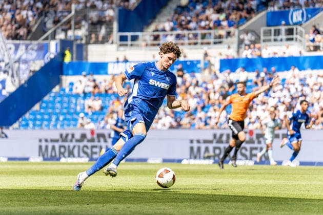 08.08.2026, xdaymx, Fussball 2.Bundesliga, Karlsruher SC - Arminia Bielefeld. Doppeltorschütze Broschinski, Moritz (Karlsruhe). (DFL DFB REGULATIONS PROHIBIT ANY USE OF PHOTOGRAPHS as IMAGE SEQUENCES and or QUASI-VIDEO) Karlsruhe *** August 8, 2026, xdaymx, Soccer 2. Bundesliga, Karlsruher SC vs. Arminia Bielefeld, Broschinski scores twice, Moritz Karlsruhe DFL DFB REGULATIONS PROHIBIT ANY USE OF PHOTOGRAPHS AS IMAGE SEQUENCES AND OR QUASI-VIDEO Karlsruhe