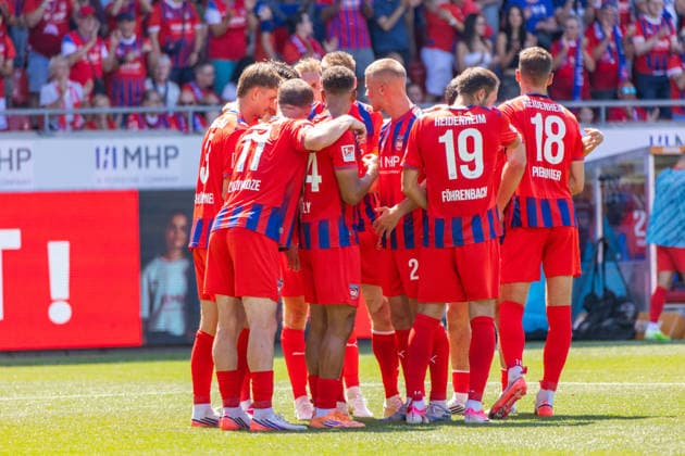 08.08.26 1. FC Heidenheim - VfL Osnabrück Deutschland, Heidenheim, 08.08.2026, Fussball, 2. Bundesliga, 1. FC Heidenheim - VfL Osnabrück: Jan Schöppner (1. FC Heidenheim); Jubel Tor 3:2 Schöppner. *** 08 08 26 1. FC Heidenheim vs. VfL Osnabrück Germany, Heidenheim, 08 08 2026, Soccer, 2. Bundesliga, 1 FC Heidenheim vs. VfL Osnabrück, Jan Schöppner, 1 FC Heidenheim, celebration, goal 3, 2, Schöppner