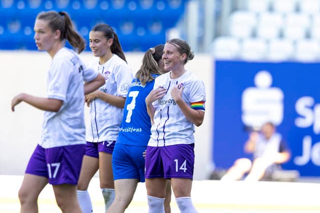 2. Frauen-Bundesliga: FC Carl Zeiss Jena vs. SGS Essen; Jena; 08.08.2026 Anja Heuschkel ( 14; SGS Essen) 2. Frauen-Bundesliga: FC Carl Zeiss Jena vs. SGS Essen; ad hoc arena im Ernst-Abbe-Sportfeld; 08.08.2026 *** Women s Bundesliga 2: FC Carl Zeiss Jena vs. SGS Essen, Jena, August 8, 2026, Anja Heuschkel 14, SGS Essen, Women s Bundesliga 2: FC Carl Zeiss Jena vs. SGS Essen, ad hoc arena at Ernst Abbe Sportfeld, August 8, 2026 Copyright: xBEAUTIFULxSPORTS Duehringx