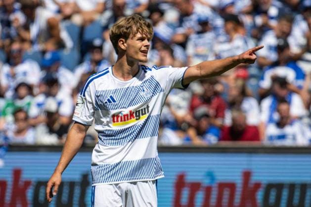 3.Liga MSV Duisburg - SV Meppen ** NUR FÜR REDAKTIONELLE ZWECKE ** EDITORIAL USE ONLY **<p>Fußball 3.Liga MSV Duisburg - SV Meppen am 08.08.26 in der Schauinsland-Reisen Arena in Duisburg Jakob Bookjans( Duisburg ) Duisburg Copyright: JakobxKlos *** 3rd Division: MSV Duisburg vs. SV Meppen ** FOR EDITORIAL USE ONLY ** EDITORIAL USE ONLY ** p Soccer 3rd Division MSV Duisburg vs. SV Meppen on August 8, 2026, at the Schauinsland Reisen Arena in Duisburg Jakob Bookjans Duisburg Duisburg Copyright JakobxKlos Copyright: JakobxKlos doc872jop2nunnjepnc1e8e ,EDITORIAL USE ONLY