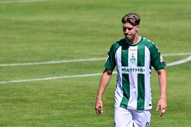 08.08.2026, GER, Freundschaftsspiel SV Werder Bremen vs Paderborn Fussball, Saison 2026 2027), 1.FBL Cedric Itten (Werder Bremen 26); Einzelaktion, Ganzkörper Ganzkoerper Oythe Stadion am Oyther Berg Niedersachsen Deutschland *** August 8, 2026, GER, Friendly Match: SV Werder Bremen vs. Paderborn Soccer, 2026–2027 Season, 1 FBL Cedric Itten Werder Bremen 26 Solo Play, Full-Body Oythe Stadium on Oyther Berg, Lower Saxony, Germany Copyright: xnordphotoxGmbHx xKFOTOx