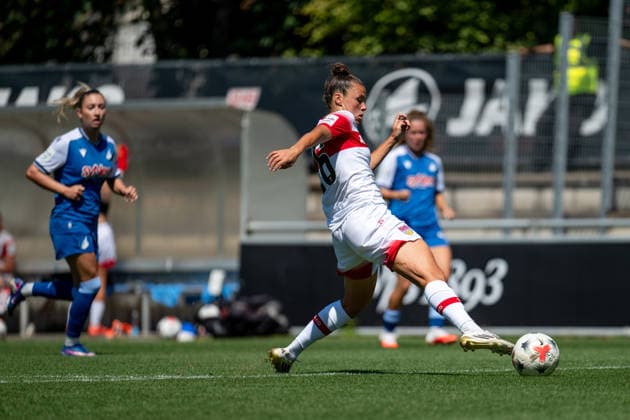 08.08.2026, GER, Fussball, Frauen, Testspiel, Saison 2026 2027, VfB Stuttgart vs TSG 1899 Hoffenheim Nicole Billa ( VfB Stuttgart, 26 ) am Ball, Stuttgart Robert-Schlienz-Stadion Baden-Württemberg Deutschland *** August 8, 2026, GER, Soccer, Women s, Friendly, 2026–2027 Season, VfB Stuttgart vs. TSG 1899 Hoffenheim, Nicole Billa (VfB Stuttgart), 26 on the ball, Stuttgart, Robert Schlienz Stadium, Baden-Württemberg, Germany Copyright: xNordphoto Memmlerx