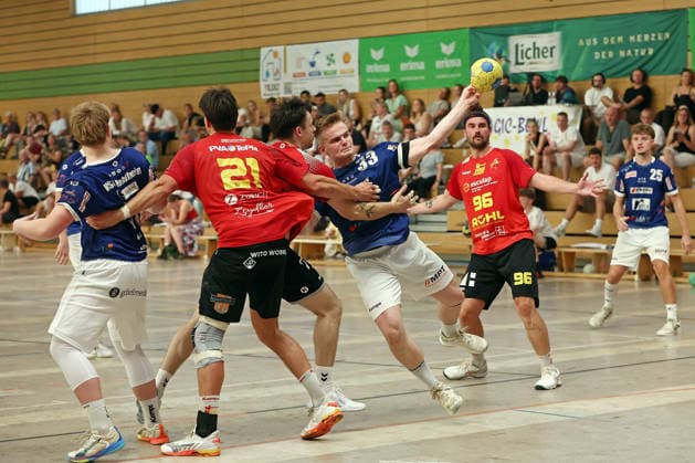 08.08.2026, xovx, Handball Lindencup, HSG Pohlheim - HSG Wettenberg v.l. Noah Well (HSG Pohlheim), Tristan Schnepp (HSG Wettenberg), Fabian Weide (HSG Wettenberg), Florentin Datz (HSG Pohlheim), Jonas Müller (HSG Wettenberg), Jannik Max (HSG Pohlheim) Linden Stadthalle Hessen Deutschland (DE) *** August 8, 2026, xovx, Lindencup Handball, HSG Pohlheim vs. HSG Wettenberg: Noah Well (HSG Pohlheim), Tristan Schnepp (HSG Wettenberg), Fabian Weide (HSG Wettenberg), Florentin Datz (HSG Pohlheim), Jonas Müller (HSG Wettenberg), Jannik Max (HSG Pohlheim); Linden Stadthalle, Hesse, Germany, DE