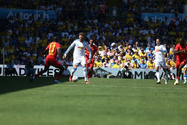 Leeds United v Leipzig, Pre-Season Friendly leeds mount an attack during the Pre-Season Friendly match between Leeds United and Leipzig at Elland Road, Leeds, UK on 8 August 2026. Leeds Elland Road West Yorkshire UK Editorial use only , Copyright: xStevexMowerx PSI-24676-0030