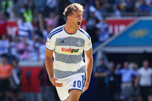 2026.08.08, xkwix, Fußball, 3. Liga, MSV Duisburg - SV Meppen, Schauinsland-Reisen-Arena, 1.Spieltag, Saison 2026 2027: Jubel beim Tor zum 2:0 durch Ben Schlicke (MSV Duisburg 40) DFB regulations prohibit any use of photographs as image sequences and or quasi-video. Photo: xKamilxWilkowskixPressefotoKochx Nordrhein-Westfalen Deutschland *** August 8, 2026, xkwix, Soccer, 3rd Division, MSV Duisburg vs. SV Meppen, Schauinsland Reisen Arena, Matchday 1, 2026–2027 Season. Celebrations following Ben Schlicke’s goal to make it 2–0. MSV Duisburg 40. DFB regulations prohibit any use of photographs as image sequences and or quasi-video. Photo: xKamilxWilkowskixPressefotoKochx, North Rhine-Westphalia, Germany