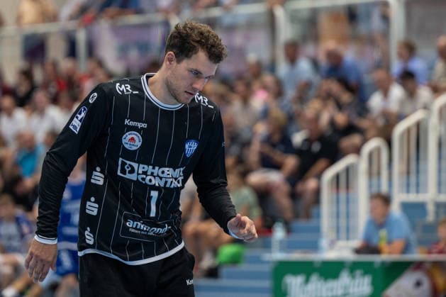 HANDBALL - ALPLA Sommercup HARD,AUSTRIA,08.AUG.26 - HANDBALL - ALPLA Sommercup, third place match, HC Hard vs TBV Lemgo Lippe. Image shows Constantin Moestl (Lemgo).  GEPAxpictures xOliverxLerch