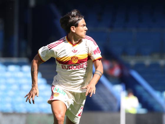 IPA87322274 - August 8, 2026: Brighton vs. AS Roma (Friendly). Sports; Soccer; & xD;Pictured: Dybala& xD; (Photo by Gino Mancini)  Copyright: xGinoxMancini IPAxSportx xx 87322274