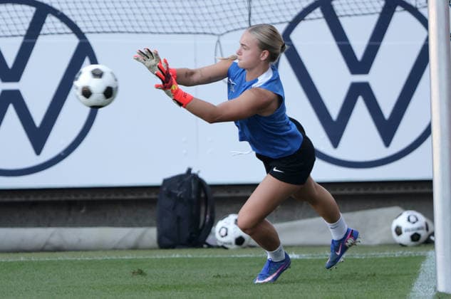 SOCCER - WCL, St.Poelten vs Sporting SANKT POELTEN,AUSTRIA,08.AUG.26 - SOCCER - UEFA Women s Champions League, qualification, SKN Sankt Poelten vs Sporting CP. Image shows Josefine Osigus (St.Poelten).  GEPAxpictures xWalterxLuger