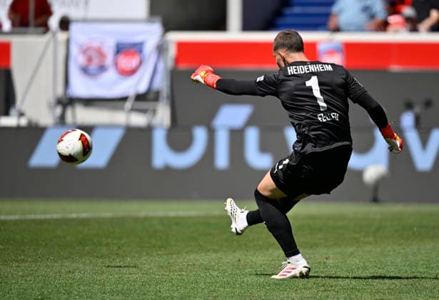 Torwart Frank Feller 1. FC Heidenheim 1846 FCH (01) Aktion 1. FC Heidenheim 1846 FCH vs VfL Osnabrueck 08.08.2026 DFL REGULATIONS PROHIBIT ANY USE OF PHOTOGRAPHS AS IMAGE SEQUENCES AND OR QUASI-VIDEO 1. FC Heidenheim 1846 FCH vs VfL Osnabrueck *** Goalkeeper Frank Feller 1 FC Heidenheim 1846 FCH 01 Action 1 FC Heidenheim 1846 FCH vs. VfL Osnabrück August 8, 2026 DFL regulations prohibit any use of photographs as images SEQUENCES AND OR QUASI-VIDEO 1 FC Heidenheim 1846 FCH vs. VfL Osnabrück