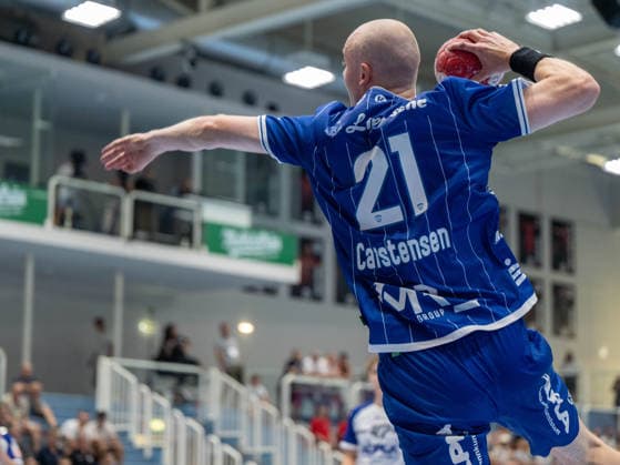 HANDBALL - ALPLA Sommercup HARD,AUSTRIA,08.AUG.26 - HANDBALL - ALPLA Sommercup, third place match, HC Hard vs TBV Lemgo Lippe. Image shows Leve Carstensen (Lemgo).  GEPAxpictures xOliverxLerch
