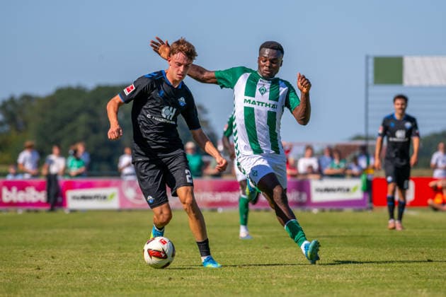 Testspiel: Werder Bremen vs. SC Paderborn 07, 08.08.2026 Ruben Müller (SC Paderborn 07, 2); Testspiel: Werder Bremen vs. SC Paderborn 07 am 08.08.2026 in Vechta (Stadion Oyther Berg), Germany, *** Friendly Match: Werder Bremen vs. SC Paderborn 07, August 8, 2026, Ruben Müller, SC Paderborn 07, 2 Friendly Match: Werder Bremen vs. SC Paderborn 07 on August 8, 2026, at Vechta s Oyther Berg Stadium, Germany, Copyright: xBEAUTIFULxSPORTS Neddermannx