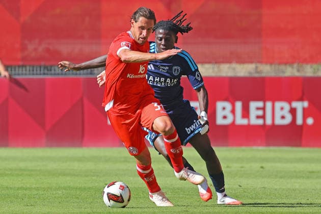 Mainz, Deutschland 08. August 2026: Testspiel - 2026 2027 - 1. FSV Mainz 05 gegen Paris FC Im Bild: v. li. im Zweikampf Dominik Kohr (Mainz) gegen Rudy Matondo (Paris). DFL regulations prohibit any use of photographs as image sequences and or quasi-video Bruchwegstadion Rheinland - Pfalz *** Mainz, Germany August 8, 2026 Friendly Match 2026–2027 1 FSV Mainz 05 vs. Paris FC Pictured, from left, in a tackle: Dominik Kohr (Mainz) vs. Rudy Matondo (Paris). DFL regulations prohibit any use of photographs as image sequences and or quasi-video. Bruchwegstadion, Rhineland Palatinate Copyright: xFotostandx xRacochax