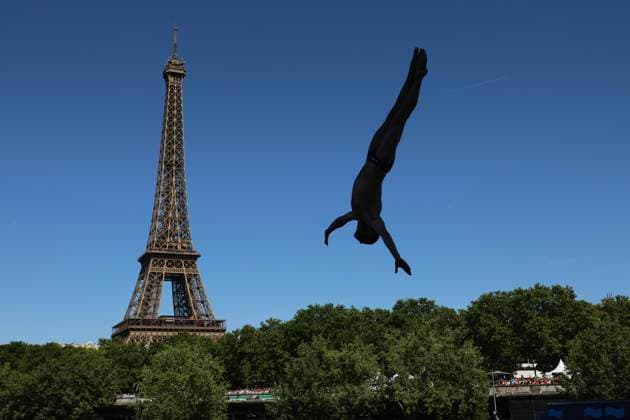 Championnat d Europe de natation PHOTOPQR LE COURRIER PICARD Haslin ; Paris ; 08 08 2026 ; 08 08 26 Championnat d Europe de natation Plongeon de haut vol hommes 20 metres dans la Seine Photo Fred Haslin LEN European Aquatics Championships, at the Seine River in Paris on August 8, 2026 Paris 75 France  Copyright: xPHOTOPQR LExCOURRIERxPICARD MAXPxHaslinx 20260808LCP5205 20260808LCP5205