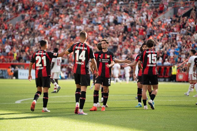 Deutschland: 08.08.2026, Saisoneröffnung - Bayer 04 Leverkusen vs FC Sevilla, BayArena (Leverkusen): Die Spieler jubeln Leverkusen Deutschland *** Germany, August 8, 2026, Season Opener: Bayer 04 Leverkusen vs. FC Sevilla, BayArena, Leverkusen. The players celebrate. Leverkusen, Germany Copyright: xMijoxLubecx