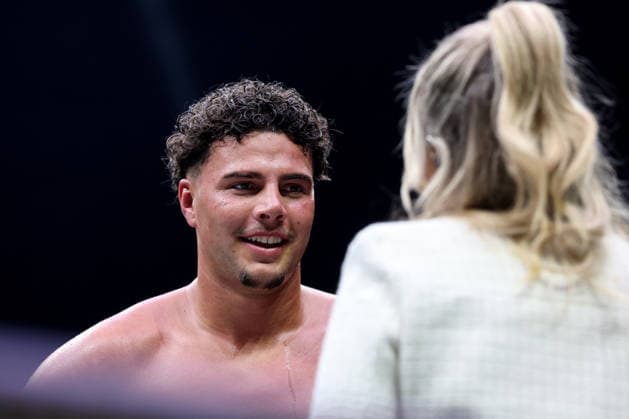 Zuffa Boxing 10, 3Arena, Dublin 8 8 2026 Patrick O™Connor is interviewed after his victory Patrick O™Connor is interviewed after his victory 8 8 2026  Copyright: xx NE1L1437
