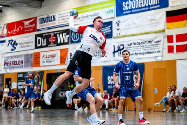 08.08.2026, xdobgx, Handball Heide-Cup 2026, VfL Gummersbach - HOJ Elite v.l. Lasse Andersson (HoJ Elite, 11) beim Wurf, in action, throwing Schneverdingen *** August 8, 2026, xdobgx, 2026 Heide Cup Handball Tournament, VfL Gummersbach HOJ Elite vs. Lasse Andersson HoJ Elite, No. 11 taking a shot, in action, shooting at Schneverdingen