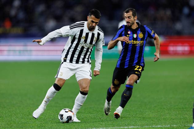 August 8, 2026, Perth, Wa, Australia: Zeki Celik during the Calcio Italiano match between Juventus FC and Internazionale FC at Optus Stadium in Perth. Perth Australia - ZUMAc318 20260808_znp_c318_063 Copyright: xJohnxCarusix