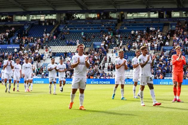 Northampton Town players applaud fans at full time Leicester City v Northampton Town, EFL Carabao Cup, First Round, Football, King Power Stadium, Leicester, UK - 08 Aug 2026Leicester King Power Stadium United Kingdom EDITORIAL USE ONLY No use with unauthorised audio, video, data, fixture lists, club league logos or live services. Online in-match use limited to 120 images, no video emulation. No use in betting, games or single club league player publications.  Copyright: xMarkxKerton Shutterstockx 17051082cp