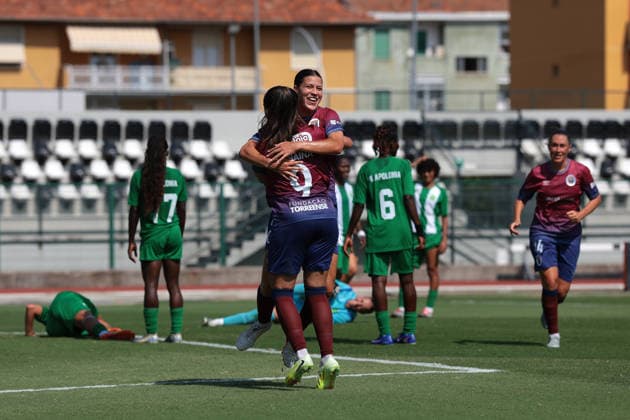 Biella, Italy, 8th August 2026. Ella Rose Tonkin of SCU Torreense celebrates with team mates after scoring to give the side a 2-0 lead during the SCU Torreense vs KFF Apolonia UEFA Womens Champions League Play Offs 3rd place match at Stadio Vittorio Pozzo, Biella. Picture credit should read: Jonathan Moscrop Sportimage EDITORIAL USE ONLY. No use with unauthorised audio, video, data, fixture lists, club league logos or live services. Online in-match use limited to 120 images, no video emulation. No use in betting, games or single club league player publications. SPI_033_TORREENSE_APOLONIA SPI-4905-0033