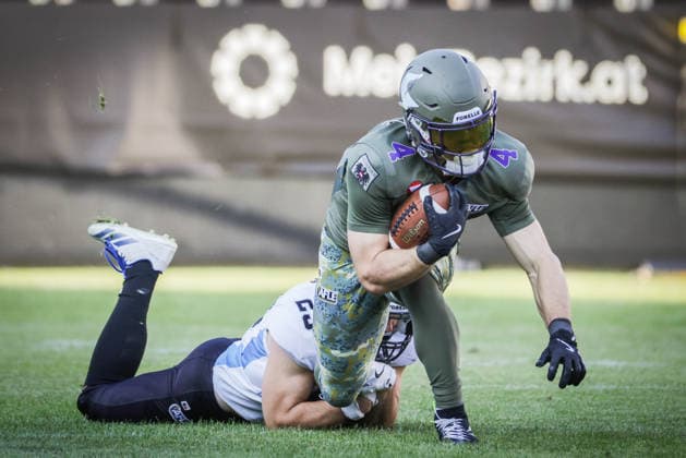 AMERICAN FOOTBALL - AFLE, Vikings vs Panthers VIENNA,AUSTRIA,08.AUG.26 - AMERICAN FOOTBALL - AFLE, American Football League Europe, Vienna Vikings vs Panthers Wroclaw. Image shows Johannes Schuetz (Vikings) and Adam Lary (Panthers).  GEPAxpictures xDavidxBitzan
