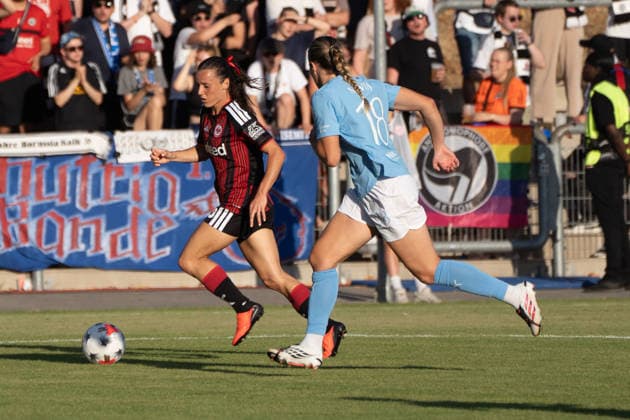 08.08.2026, xhfmx, Fussball UEFA WCLQ, Eintracht Frankfurt - Malmö FF v.l. Hayley Raso (Eintracht Frankfurt, 16), Courtney Nevin (Malmö FF, 18) (DFL DFB REGULATIONS PROHIBIT ANY USE OF PHOTOGRAPHS as IMAGE SEQUENCES and or QUASI-VIDEO) Frankfurt *** August 8, 2026, xhfmx, Soccer UEFA WCLQ, Eintracht Frankfurt vs. Malmö FF: Hayley Raso (Eintracht Frankfurt), 16; Courtney Nevin (Malmö FF), 18. DFL and DFB regulations prohibit any use of photographs as image sequences and or quasi-video. Frankfurt