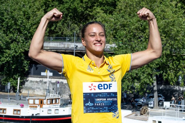 Nelli Chukanivska of Ukraine celebrates after winning the gold medal in the high diving 20m Round 3-4 Women Final during the European Aquatics Championships at the River Seine in Paris (France), August 8, 2026. Giorgio Scala DBM - Deepbluemedia Insidefoto