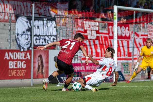 Luca Molinari (SG Sonnenhof Großaspach, 21), SG Sonnenhof Großaspach vs. Fortuna Köln, Fussball, 3. Liga, 1. Spieltag, 08.08.2026, DFB regulations prohibit any use of photographs as image sequences and or quasi-video Aspach Baden-Wuerttemberg Deutschland *** Luca Molinari, SG Sonnenhof Großaspach, 21, SG Sonnenhof Großaspach vs. Fortuna Köln, Soccer, 3rd Division, Matchday 1, August 8, 2026, DFB regulations prohibit any use of photographs as image sequences and or quasi-video. Aspach, Baden-Württemberg, Germany Copyright: xkolbert-press PhilipxZieglerx