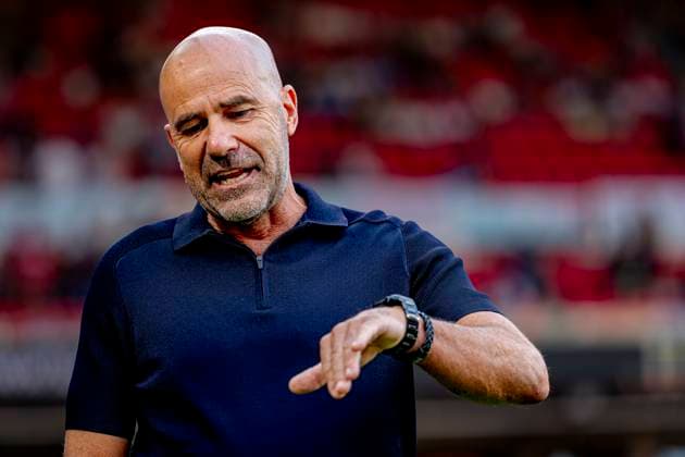 EINDHOVEN - PSV Eindhoven coach Peter Bosz during the Vriendenloterij Eredivisie match between PSV and Fortuna Sittard at Philips Stadion on August 8, 2026 in Eindhoven, the Netherlands. (Photo by DeFodi Images) - *** EINDHOVEN PSV Eindhoven coach Peter Bosz during the Vriendenloterij Eredivisie match between PSV and Fortuna Sittard at Philips Stadion on August 8, 2026, in Eindhoven, the Netherlands. Photo by DeFodi Images