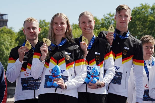 Open Water, 4 x 1500m Mixed Team, team Germany gold medal at the European Aquatics Championships Paris 2026, Paris, August 08, 2026 .  Copyright: xGianxMattiaxD Alberto LaPressex