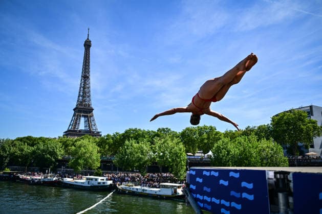 European Aquatics Championships 2026 - Women s 20m Platform High Diving Annika Bornebusch from Denmark during the Women’s 20m platform high diving at the European Aquatics Championships 2026 on the Seine River in Paris on August 8, 2026. Photo by Tomas Stevens ABACAPRESS.COM Paris France  Copyright: xStevensxTomas ABACAx