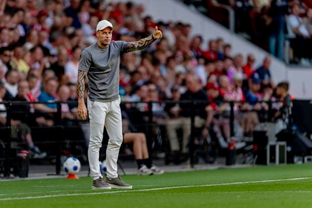 EINDHOVEN - Fortuna Sittard coach Danny Buijs during the Vriendenloterij Eredivisie match between PSV and Fortuna Sittard at Philips Stadion on August 8, 2026 in Eindhoven, the Netherlands. (Photo by DeFodi Images) - *** EINDHOVEN Fortuna Sittard coach Danny Buijs during the Vriendenloterij Eredivisie match between PSV and Fortuna Sittard at Philips Stadion on August 8, 2026, in Eindhoven, the Netherlands. Photo by DeFodi Images