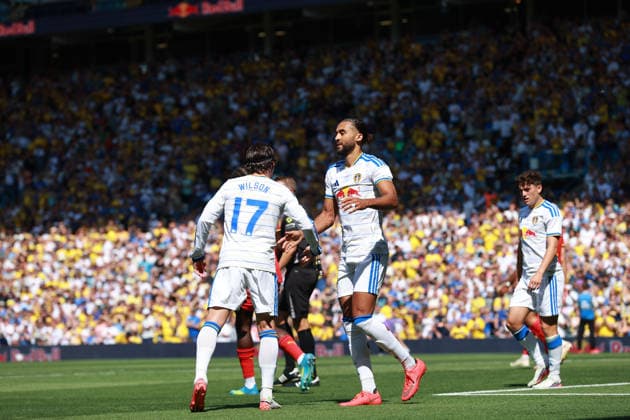 Leeds United v Leipzig, Pre-Season Friendly dominic calvert-lewin thanks wilson for the assist to his goal during the Pre-Season Friendly match between Leeds United and Leipzig at Elland Road, Leeds, UK on 8 August 2026. Leeds Elland Road West Yorkshire UK Editorial use only , Copyright: xStevexMowerx PSI-24676-0079