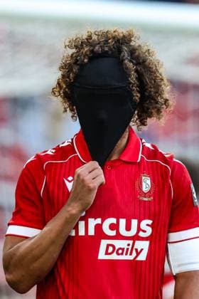 Standard s Marlon Fossey looks dejected after a soccer match between Standard de Liege and Cercle Brugge, Saturday 8 August 2026 in Liege, on day 1 of the 2026-2027 Jupiler Pro League first division of the Belgian championship. BRUNOxFAHY  x182970296x