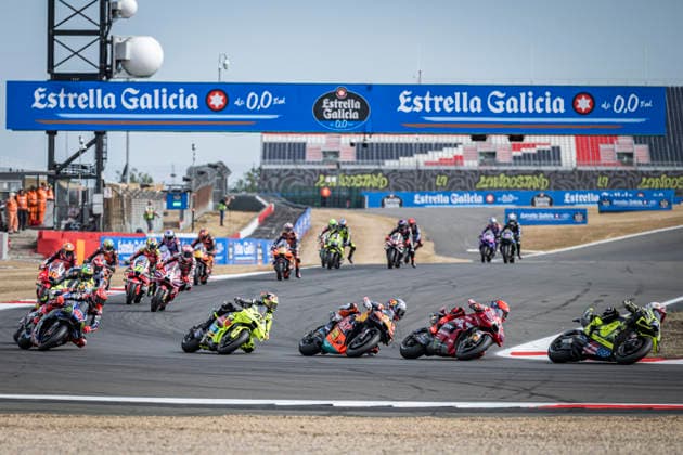 RECORD DATE NOT STATED 8th August 2026; Silverstone Circuit, Northamptonshire, England; 2026 MotoGP Grand Prix of Great Britain, Qualifying Day; The pack is bunched up in the Sprint race GodfreyxPitt