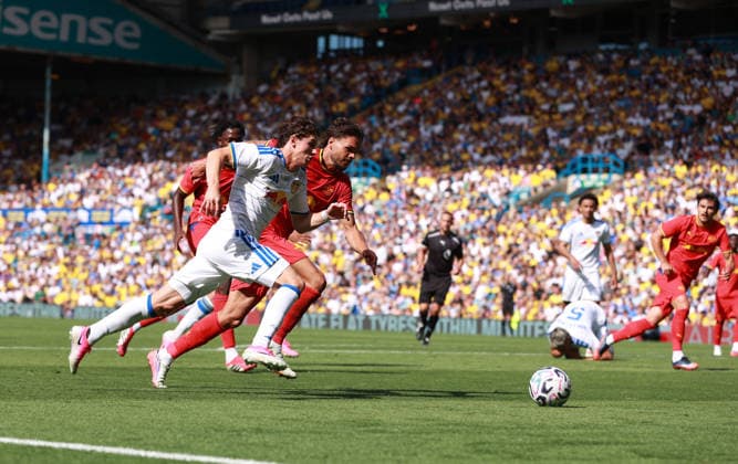 Leeds United v Leipzig, Pre-Season Friendly leeds mount an attack during the Pre-Season Friendly match between Leeds United and Leipzig at Elland Road, Leeds, UK on 8 August 2026. Leeds Elland Road West Yorkshire UK Editorial use only , Copyright: xStevexMowerx PSI-24676-0110