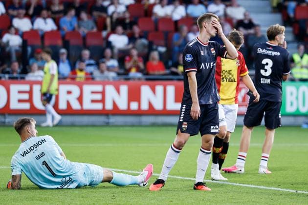 DEVENTER - Kasper Boogaard of Willem II (m) reacts after a missed chance during the Dutch Eredivisie match between Go Ahead Eagles and Willem II at De Adelaarshorst on August 8, 2026 in Deventer, the Netherlands. VINCENT JANNINK ANP Eredivisie 2026 27 xVIxANPxSportx xxANPxIVx 565104191 originalFilename: 565104191.jpg