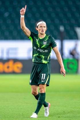 08.08.2026: Fußball, 2. Bundesliga: VfL Wolfsburg - 1. FC Kaiserslautern, 1. Spieltag in der Volkswagen Arena. Fabian Reese (VfL Wolfsburg) reagiert. WICHTIGER HINWEIS: Gemäß den Vorgaben der DFL und des DFB ist es untersagt, in dem Stadion und oder vom Spiel angefertigte Fotoaufnahmen in Form von Sequenzbildern und oder videoähnlichen Fotostrecken zu verwerten bzw. verwerten zu lassen. *** August 8, 2026 Soccer, 2. Bundesliga: VfL Wolfsburg vs. 1. FC Kaiserslautern, Matchday 1 at the Volkswagen Arena. Fabian Reese, VfL Wolfsburg, reacts. IMPORTANT NOTICE: In accordance with DFL and DFB regulations, it is prohibited to use or allow the use of photographs taken in the stadium and or during the match in the form of sequential images and or video-like photo sequences Copyright: xDavidxInderliedx