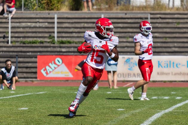 Keyshawn Smith Düsseldorf Panther vs Potsdam Royals Keyshawn Smith Wide Receiver 15 Düsseldorf Panther vs Potsdam Royals im Panther Stadion in Düsseldorf (Deutschland, Nordrhein Westfalen). American Football, 09. Spieltag der Effect Energy GFL Saison 2026. Endstand: 00:49 *** Keyshawn Smith Düsseldorf Panthers vs. Potsdam Royals Keyshawn Smith, wide receiver 15 Düsseldorf Panthers vs. Potsdam Royals at Panther Stadium in Düsseldorf, Germany, North Rhine-Westphalia American football, Week 9 of the 2026 Effect Energy GFL season. Final score: 0–49
