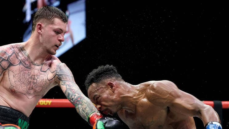 Zuffa Boxing 10, 3Arena, Dublin 8 8 2026 Callum Walsh lands a punch on Tyler Denny Callum Walsh lands a punch on Tyler Denny 8 8 2026  Copyright: xx NE1Z0392