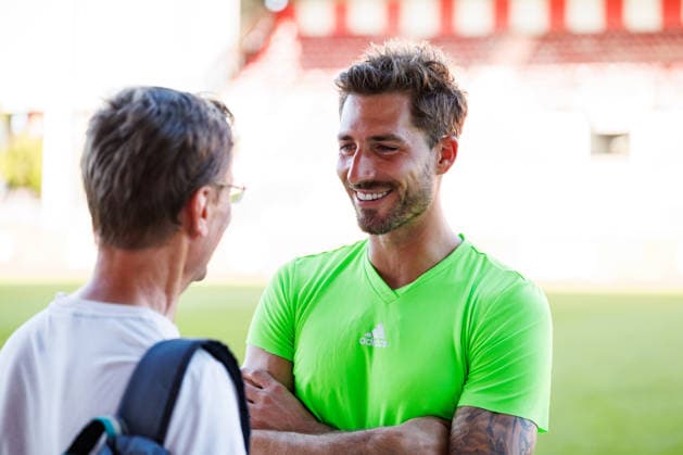 MAINZ, GERMANY - AUGUST 8: Kevin Trapp (FC Paris, 35) talks to the press after the exhibition game between 1. FSV Mainz 05 vs. FC Paris at Bruchweg Stadium in preparation for the Bundesliga season 2026 27 on August 8, 2026 in Mainz, Germany. Rhineland-Palatinate Germany Copyright: xStephanxHahnex