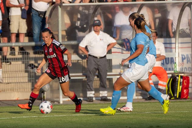 08.08.2026, xhfmx, Fussball UEFA WCLQ, Eintracht Frankfurt - Malmö FF v.l. Hayley Raso (Eintracht Frankfurt, 16) (DFL DFB REGULATIONS PROHIBIT ANY USE OF PHOTOGRAPHS as IMAGE SEQUENCES and or QUASI-VIDEO) Frankfurt *** August 8, 2026, xhfmx, Soccer UEFA WCLQ, Eintracht Frankfurt vs. Malmö FF, featuring Hayley Raso of Eintracht Frankfurt, 16 DFL DFB REGULATIONS PROHIBIT ANY USE OF PHOTOGRAPHS as IMAGE SEQUENCES and or QUASI-VIDEO Frankfurt