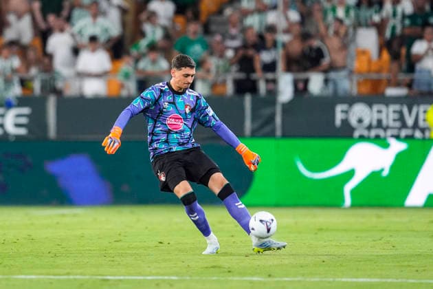 August 8, 2026, Sevilla, Sevilla, Spain: Dorde Petrovic of AFC Bournemouth in action during the friendly match football match played between Real Betis and AFC Bournemouth at La Cartuja stadium on August 8, 2026, in Sevilla, Spain. Real Betis V AFC Bournemouth - Friendly Match  - ZUMAa181 20260808_zaa_a181_109 Copyright: xJoaquinxCorcherox