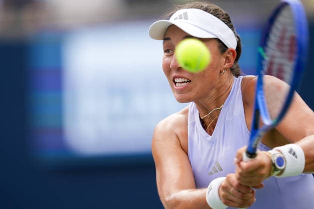 National Bank Open 2026 - Day 8 TORONTO, CANADA - AUGUST 8 : Jessica Pegula of the United States in action against Diana Shnaider in the round of 16 during the WTA, Tennis Damen 1000 National Bank Open in Toronto, Ontario, Canada on August 8, 2026. Mert Alper Dervis Anadolu Ontario Canada. Editorial use only. Please get in touch for any other usage.  Copyright: x2026xAnadoluxMertxAlperxDervisx
