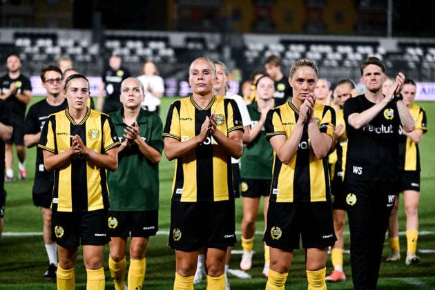 260808 Players of Hammarby looks dejected after the Women s Champions League qualifying match between Juventus and Hammarby on August 8, 2026 in Turin. Photo: Daniele Buffa BILDBYRAN COP 18 XY0123 fotboll football soccer fotball uefa womens champions league juventus hammarby dam bbeng depp *** August 8, 2026: Hammarby players look dejected after the Women’s Champions League qualifying match between Juventus and Hammarby on August 8, 2026 in Turin. Photo by Daniele Buffa, BILDBYRAN COP 18 XY0123 soccer football UEFA Women’s Champions League Juventus Hammarby women’s team BBENG depp  Copyright: DANIELExBUFFA BB260808BB697