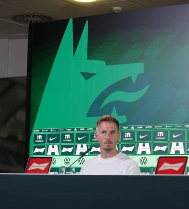 Cheftrainer Tobias Strobl (VfL Wolfsburg) Fussball, Herren, Saison 2026 2027, 2.Liga, Volkswagenarena, VfL Wolfsburg gegen 1.FC Kaiserslautern 0-0 DFL REGULATIONS PROHIBIT ANY USE OF PHOTOGRAPHS AS IMAGE SEQUENCES AND OR QUASI-VIDEO. *** Head Coach Tobias Strobl, VfL Wolfsburg Soccer, Men s Team, 2026–2027 Season, 2nd Division, Volkswagen Arena, VfL Wolfsburg vs. 1. FC Kaiserslautern 0–0. DFL regulations prohibit any use of photographs as image sequences and or quasi-video.