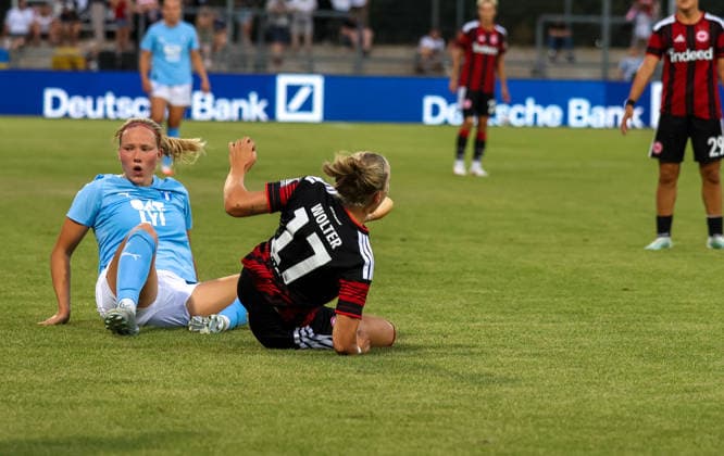 Fussball: Europa: UEFA Women s Champions League 2026 2027 - 2. Qualifikationsrunde, Finale, 08.08.2026 - Eintracht Frankfurt Frauen vs. Malmö FF Frauen - Stadion am Brentanobad (Frankfurt am Main, Deutschland); Pia-Sophie Wolter (Eintracht Frankfurt Frauen, 17) Frankfurt am Main Stadion am Brentanobad Hessen Deutschland *** Soccer Europe UEFA Women s Champions League 2026–2027, Qualifying Round 2, Final, August 8, 2026 Eintracht Frankfurt Women vs. Malmö FF Women Stadion am Brentanobad, Frankfurt am Main, Germany Pia Sophie Wolter Eintracht Frankfurt Women, 17 Frankfurt am Main Stadion am Brentanobad, Hesse, Germany Copyright: xAmiirxAmedjouax