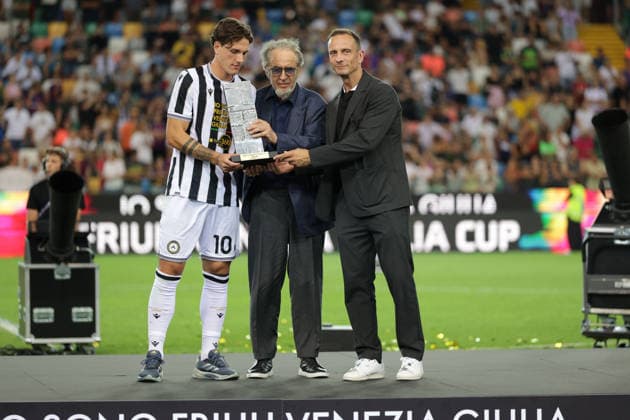 Udinese Calcio v Nottingham Forest Football Club - FVG Cup 2026 Udinese s Nicolo Zaniolo is named MVP of the match during the FVG Cup match between Udinese Calcio and Nottingham Forest Football Club at the Bluenergy Stadium in Udine, Italy, on august 08, 2026. Udine Italy  Copyright: xMattiaxRadonix originalFilename:radoni-udinesec260808_npCb2.jpg
